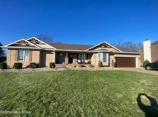 1058 Cobblestone Cir, Shepherdsville, KY