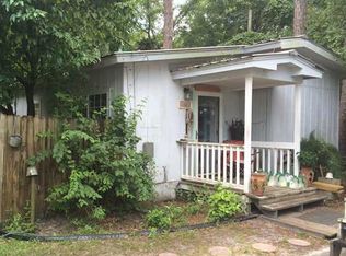 282 25th Ave, Apalachicola, FL 32320