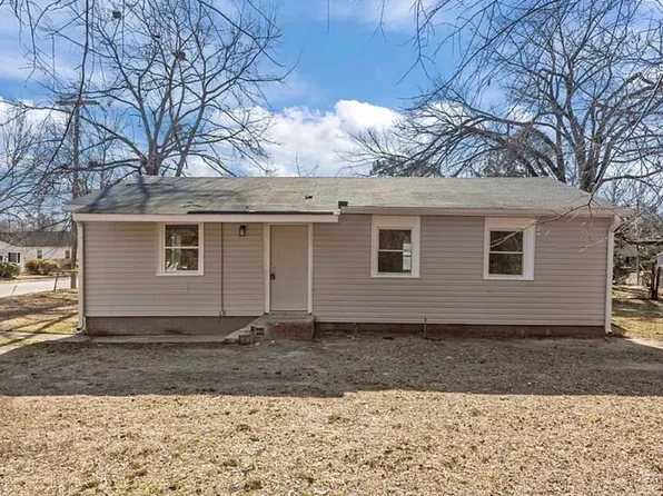 518 S Cool Spring St, Fayetteville, NC 28301
