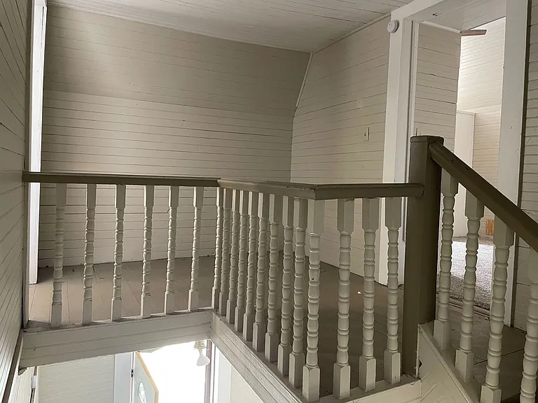 626 Eldorado St — Photo 12