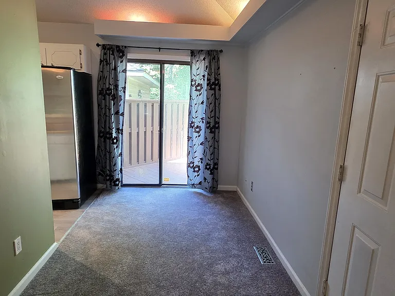 3461 Mill Run — Photo 2