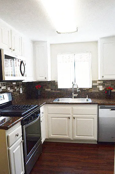 Valley Apartments — Photo 13