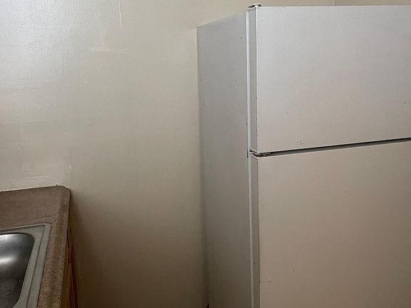 4th image of 3144 W Allegheny Ave #2