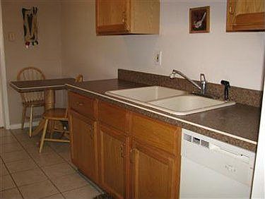 5th image of 1781 Rolling Hills Dr APT C