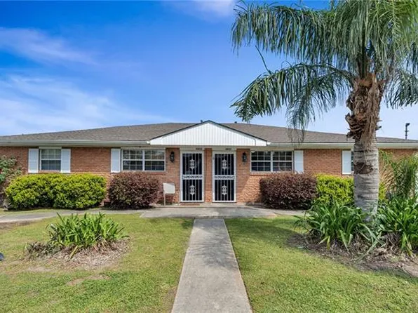 4831 Lynhuber Dr, New Orleans, LA 70126