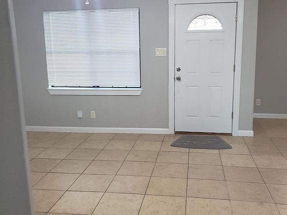 Entry way