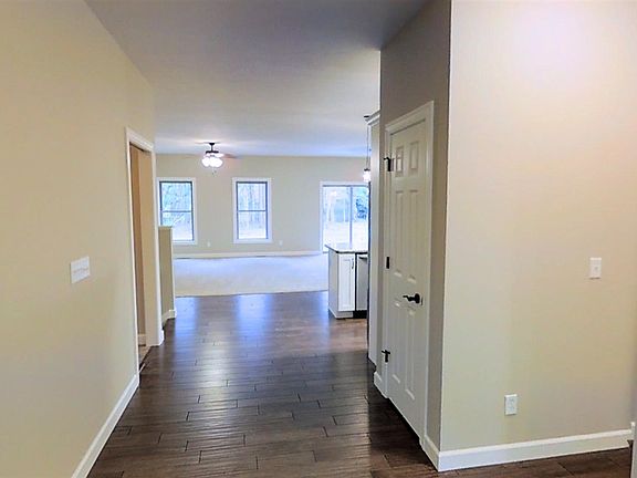 3rd image of 2000 Woodland Estates Dr