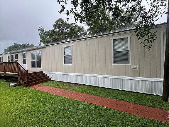 2nd image of 4715 3rd St