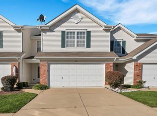 222 Homeshire Cir, Wentzville, MO 63385