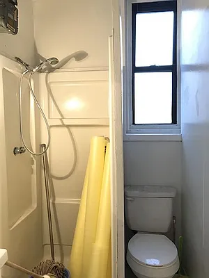 Rented by Warren T Real Estate Corp. | media 28