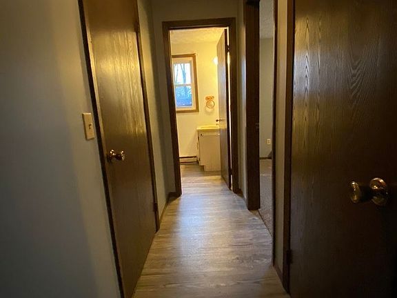 3rd image of 32340 South Ln APT 2