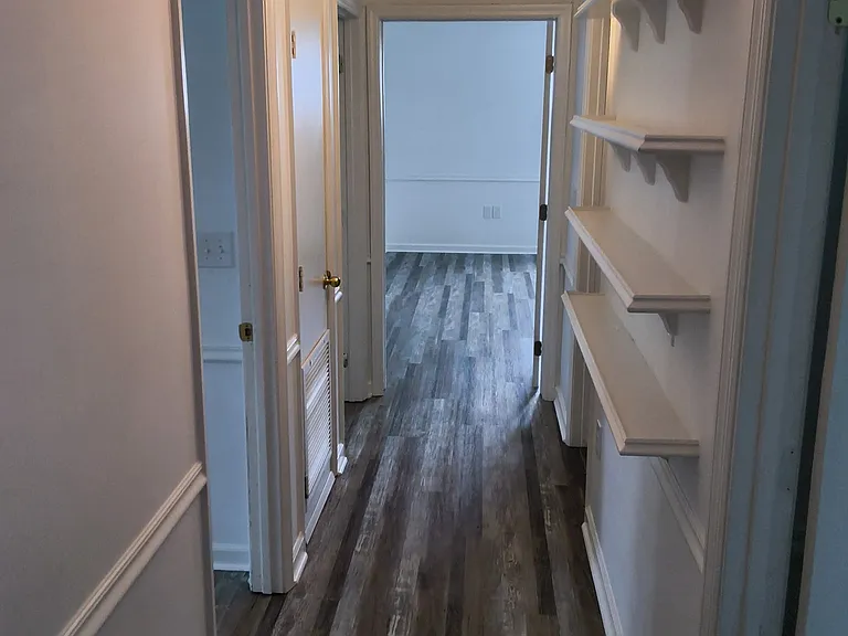 2626 Oak St — Photo 18