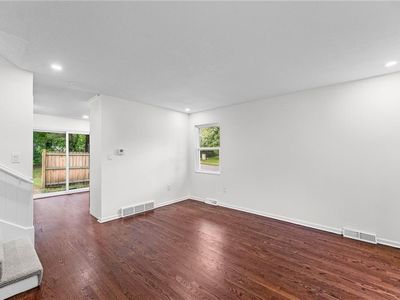 1926 E Cedar St, Olathe, KS, 66062