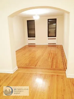 Rented by Metropolitan Property Group | media 35