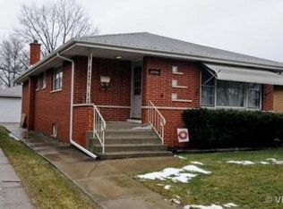 18705 Bernadine St, Lansing, IL
