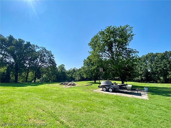 5th image of 1633 County Road 3251