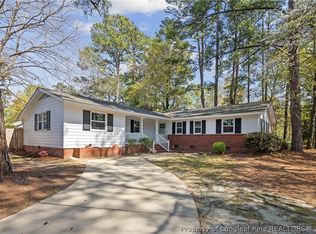 4196 Cliffdale Rd, Fayetteville, NC 28303