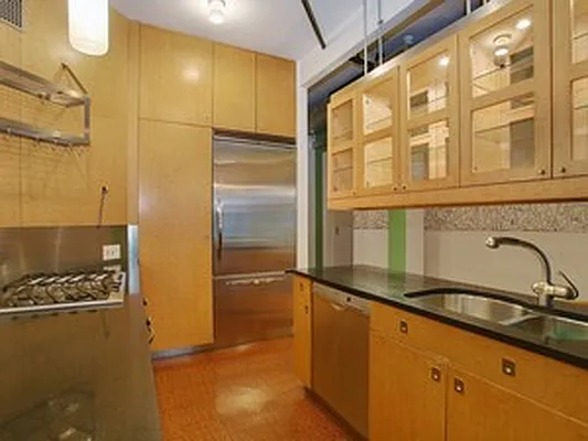 Sold by Corcoran | media 16