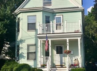 122 Thacher St #2, Milton, MA 02186