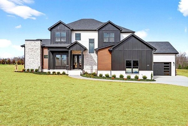 1st image of 35 Rustic Pnes Lot 35