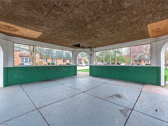 4th image of 4787 Columbia Rd Unit 204