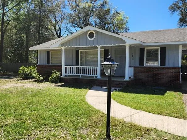 1632 Rochelle St, Mobile, AL 36693