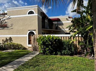 3670 Village Dr UNIT A, Delray Beach, FL 33445