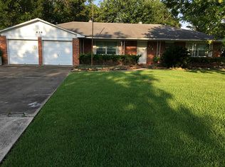 416 Grantham Rd, Baytown, TX 77521