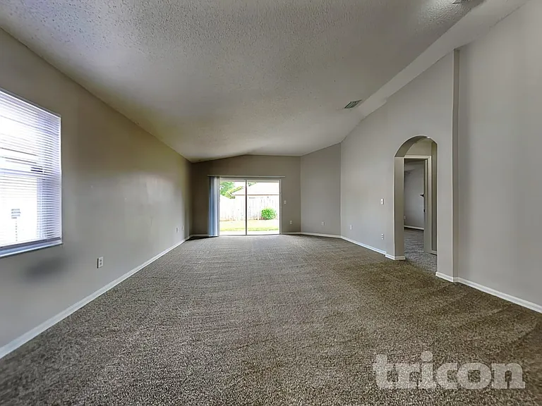 4307 Country Hills Blvd — Photo 3