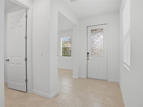 3rd image of 16396 PRAIRIE SCHOOL DRIVE