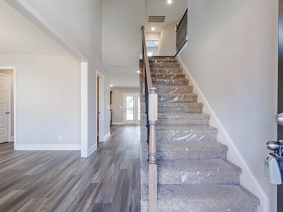 4th image of 1692 Heritage Dr Lot 86