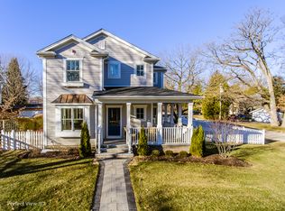 420 Evanston Ave, Lake Bluff, IL 60044