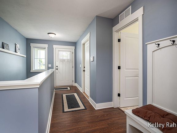 2nd image of 5298 Swanwood St SE