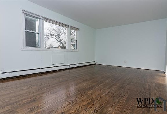 5th image of 7421 S Yates Blvd #7425-3W