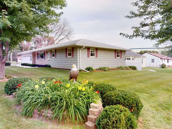 605 Illinois St, Ida Grove, IA 51445