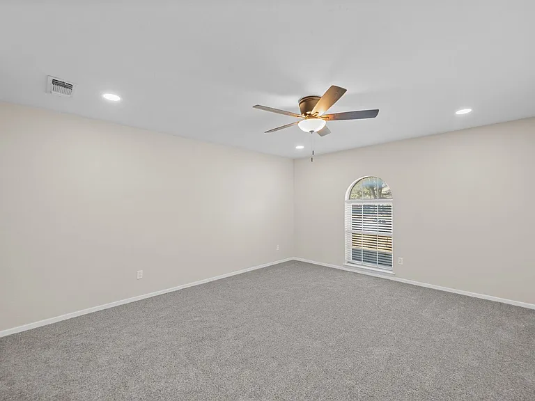 2001 San Jacinto Dr — Photo 20