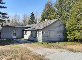 4576 French Rd, Alpena, MI 49707