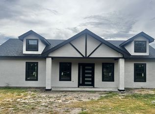 1051 N King St, Alice, TX 78332