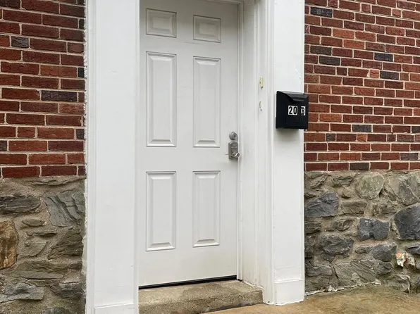 20 Greenhill Rd APT B, Media, PA 19063