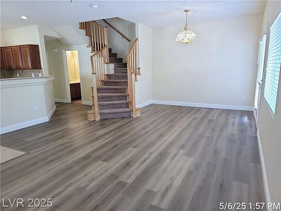 4th image of 10613 Petricola St Unit 102