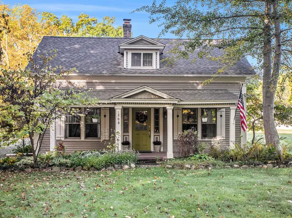 208 Wattles Rd S, Battle Creek, MI 49014