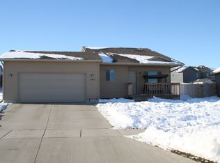 3805 N Galaxy Ln, Sioux Falls, SD 57107