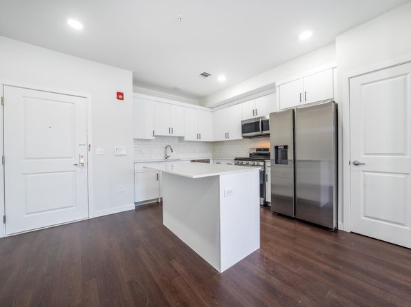 317 Jefferson St #20