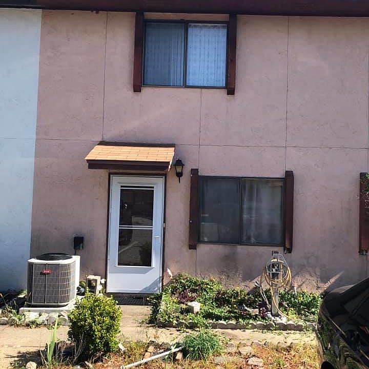 1st image of 710 Legion Dr Unit E4