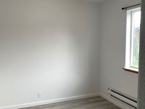 5th image of 254 & 254A Montgomery Ave #254