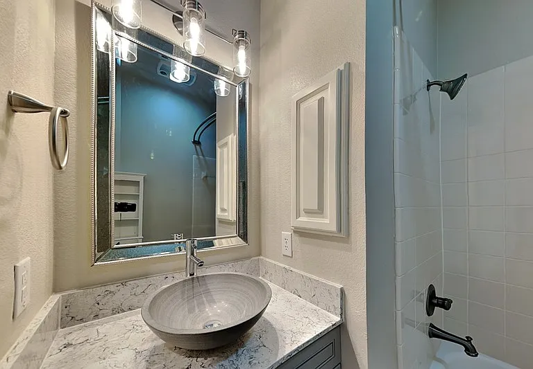 2120 Stone Creek Dr — Photo 13