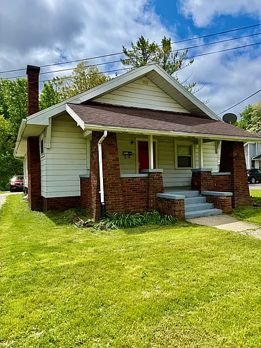 1415 W Jackson St Photo 1