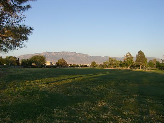 FAIRWAY VIEW