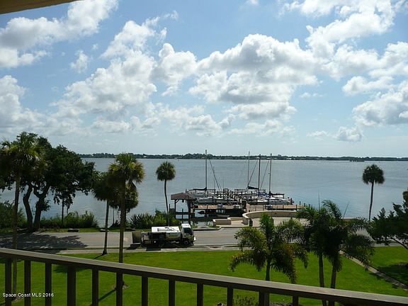 3rd image of 1025 Rockledge Dr APT 405A