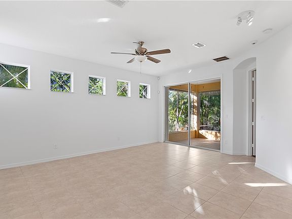 3rd image of 391 W Tangerine Sq SW
